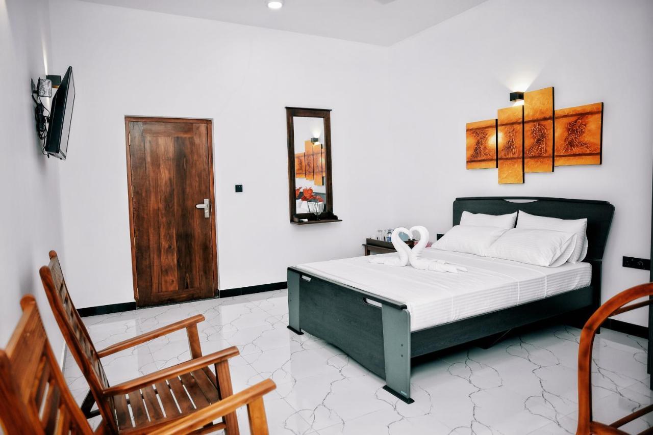 Aurum Boutique Hotel เนกอมโบ ภายนอก รูปภาพ
